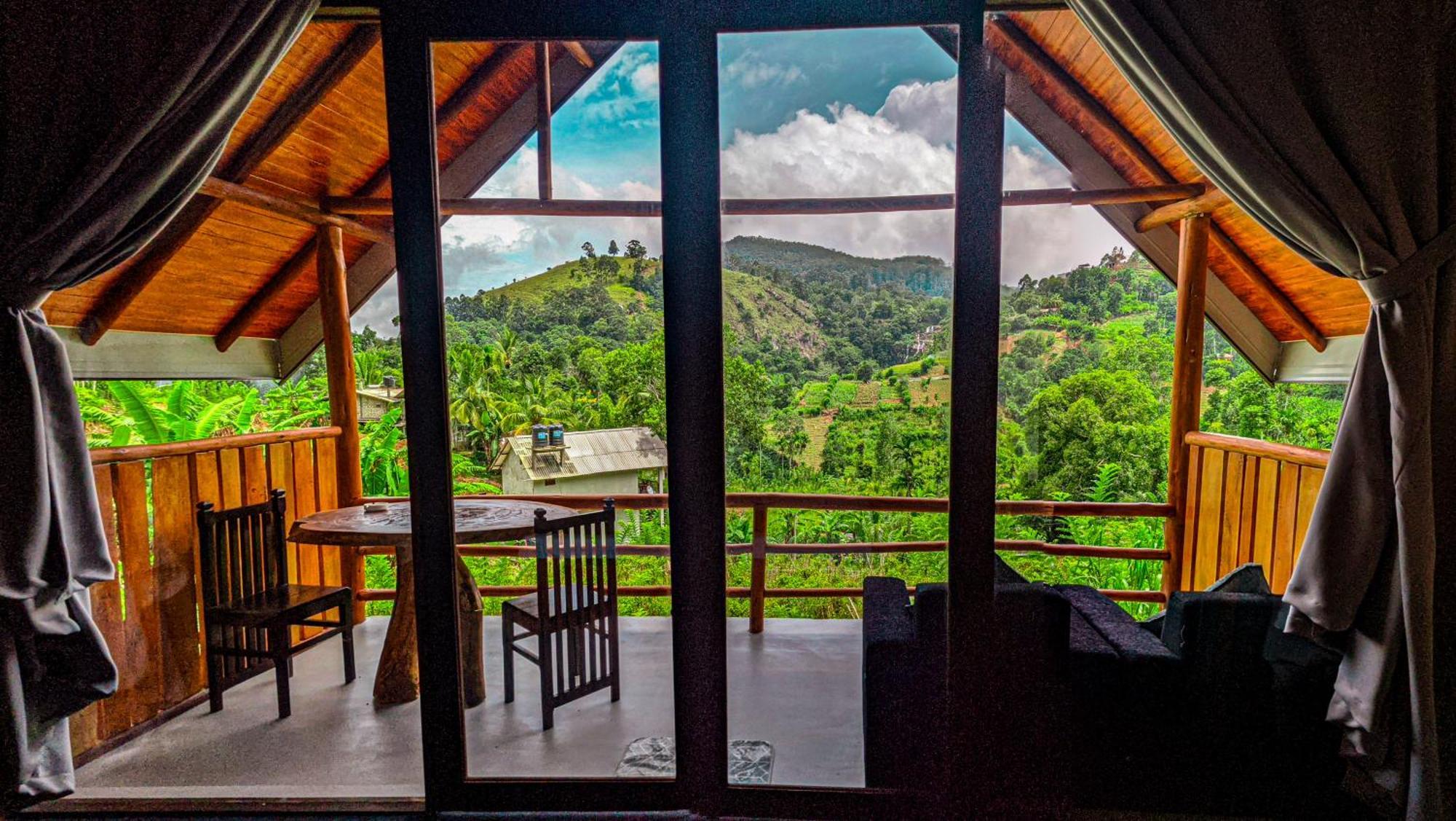 Ella Lovers View Cabins ภายนอก รูปภาพ